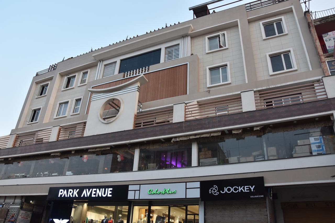 Costa Riviera Hotel Varanasi Ngoại thất bức ảnh